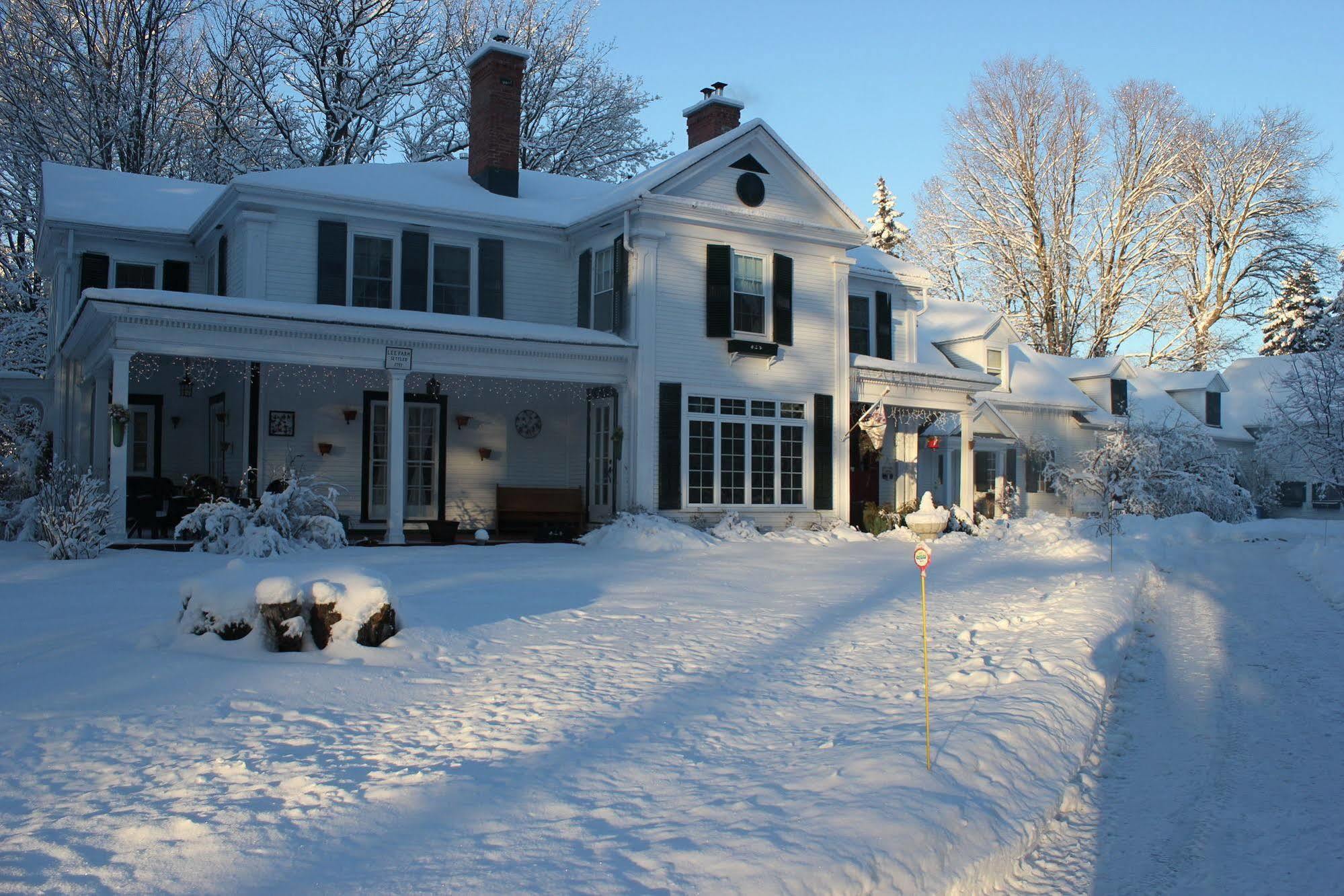 Domaine Les Boises Lee Farm S.A Bed & Breakfast Stanstead Bagian luar foto