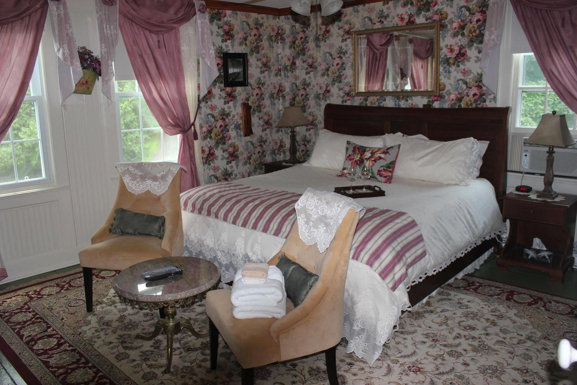 Domaine Les Boises Lee Farm S.A Bed & Breakfast Stanstead Bagian luar foto